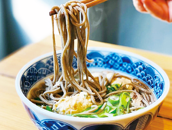 草加市の玄蕎麦しんがり